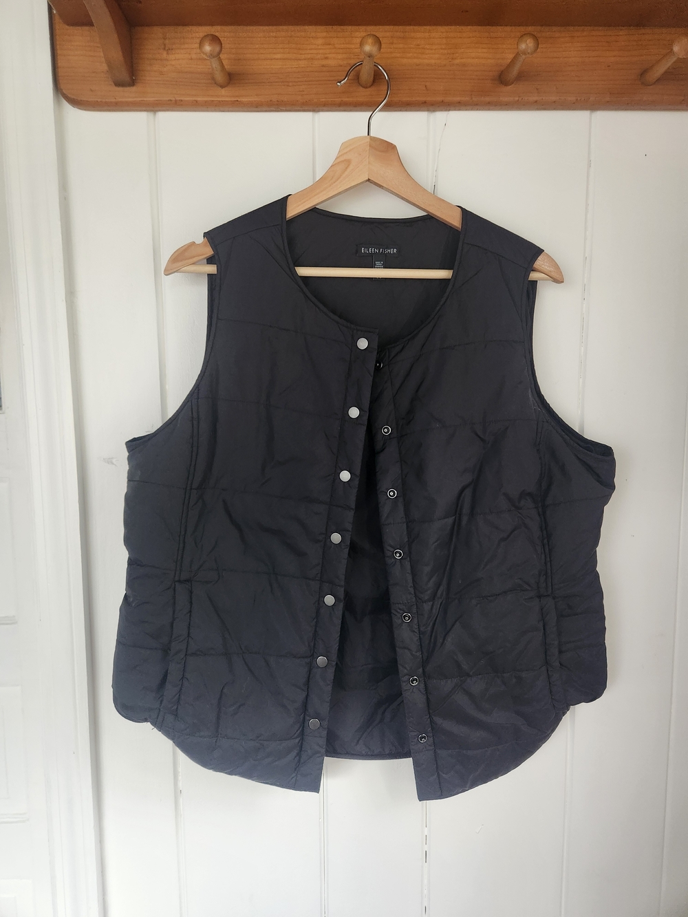 Eileen Fisher Black Quilted Snap-Front Vest